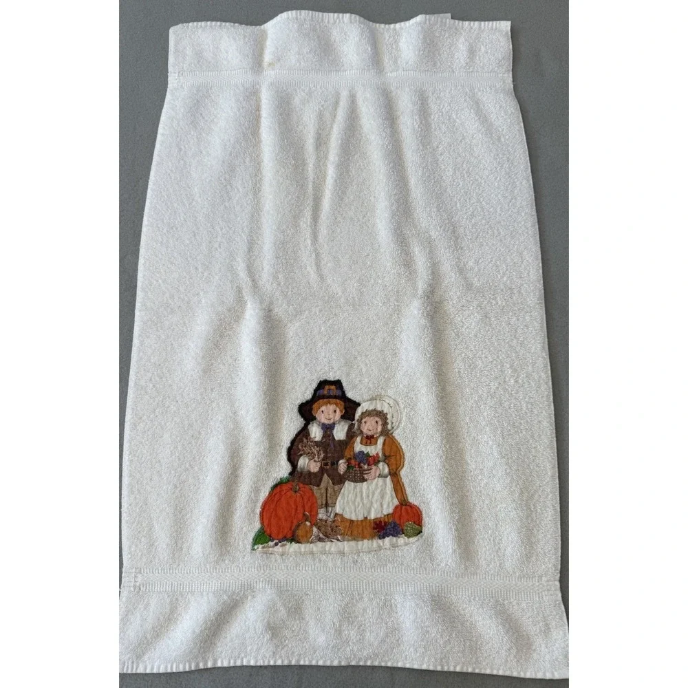 Preferred Comfort Pilgrims Kitchen Towels Thanksgiving Hand Towel Embroidered